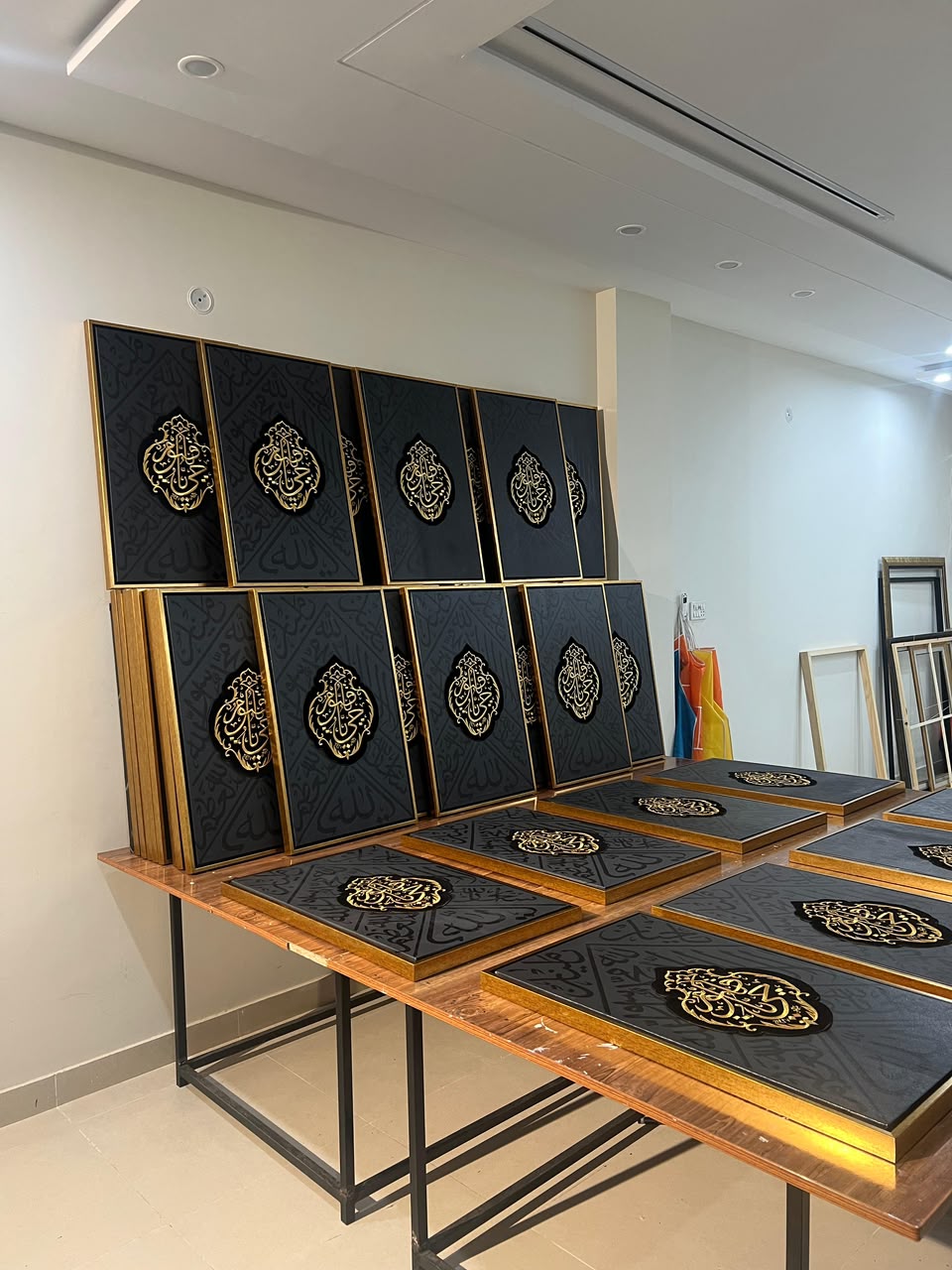 Qiswa-Inspired Kaaba Calligraphy — Handmade Wall Art